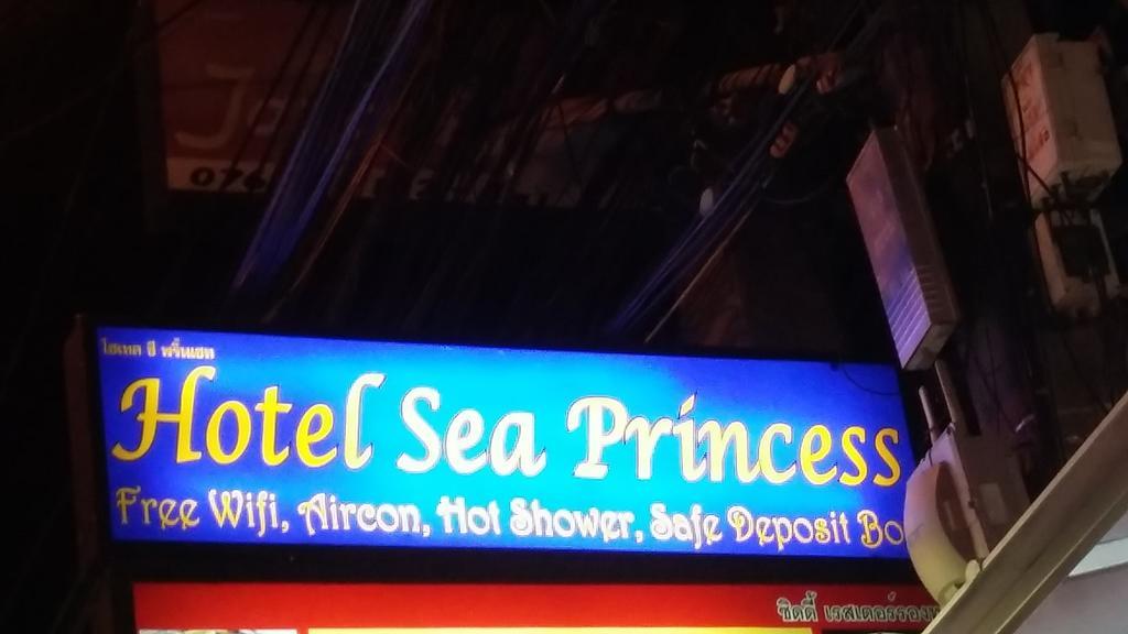 Hotel Sea Princess Patong Esterno foto