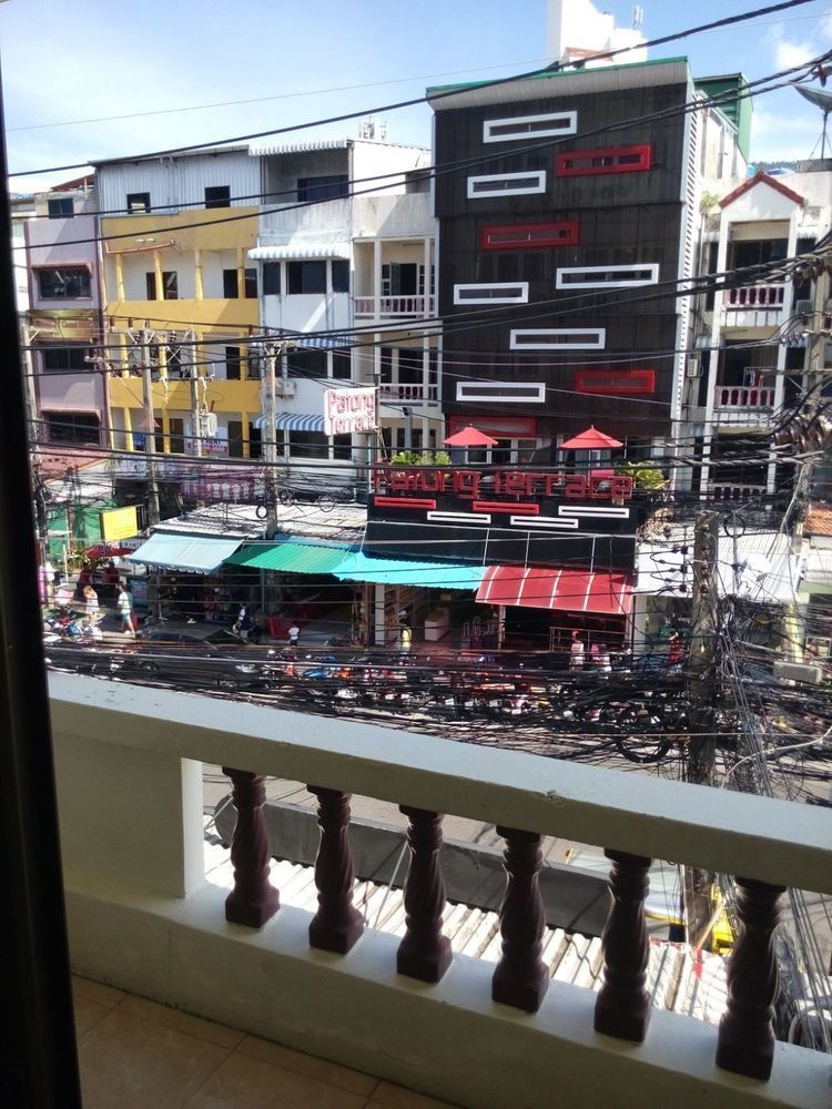 Hotel Sea Princess Patong Esterno foto
