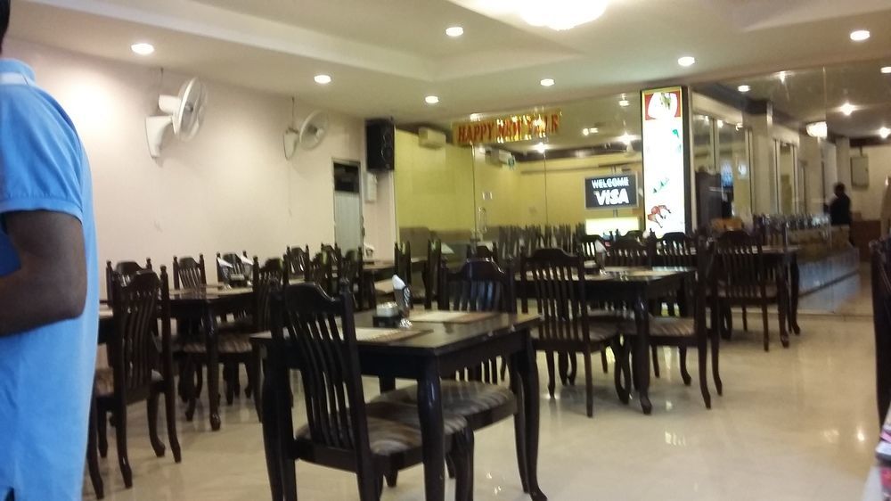 Hotel Sea Princess Patong Esterno foto