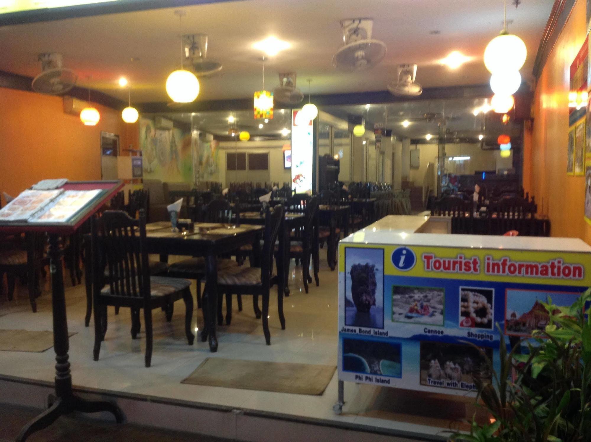 Hotel Sea Princess Patong Esterno foto